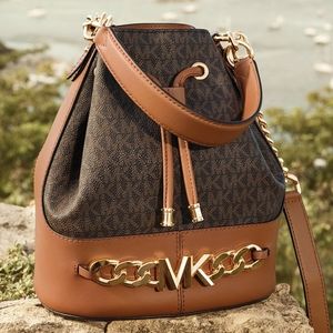Michael Kors Devon Medium Logo Bucket Bag